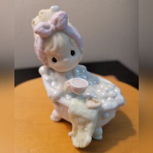 VTG Precious Moments, "All Is Soap Bubbles", 1998, Avon Excl., Enesco, Like New